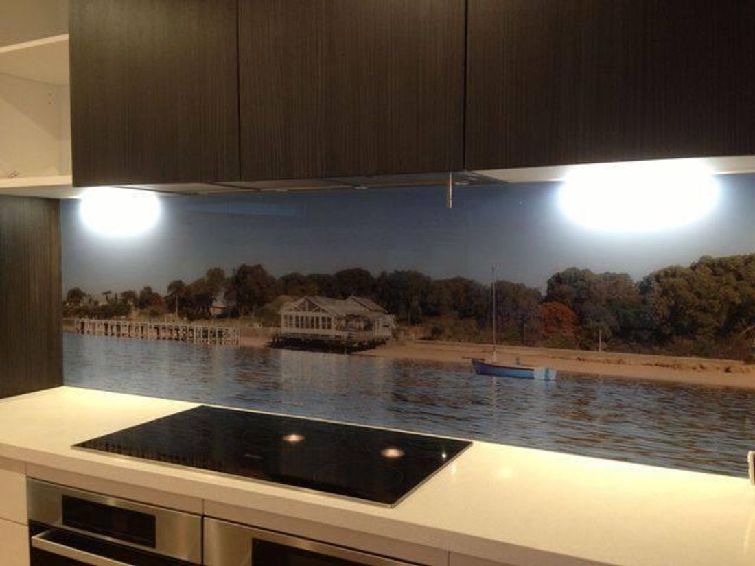 cost of glass splashback uk