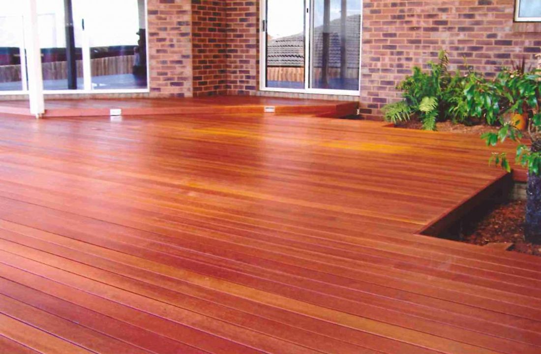 7 Best Timbers for Decking