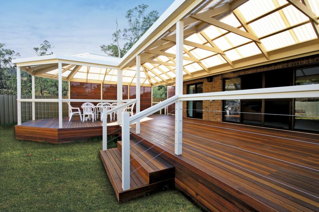 Your Pergola Roof Options