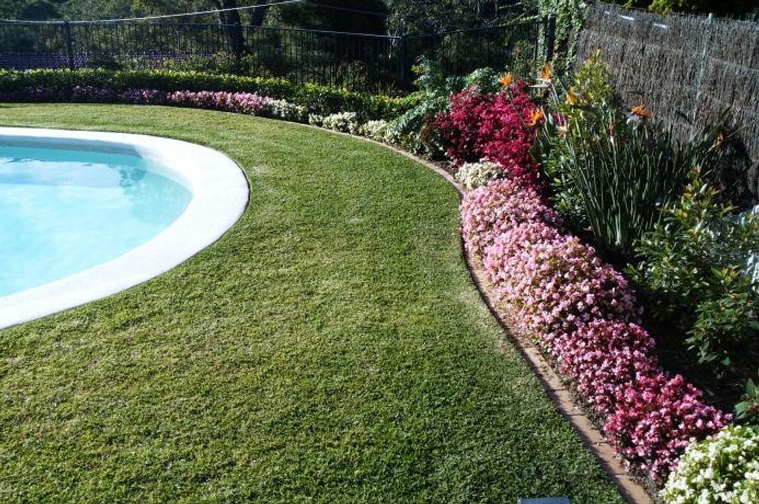 How To Install Garden Edging Hipages Com Au