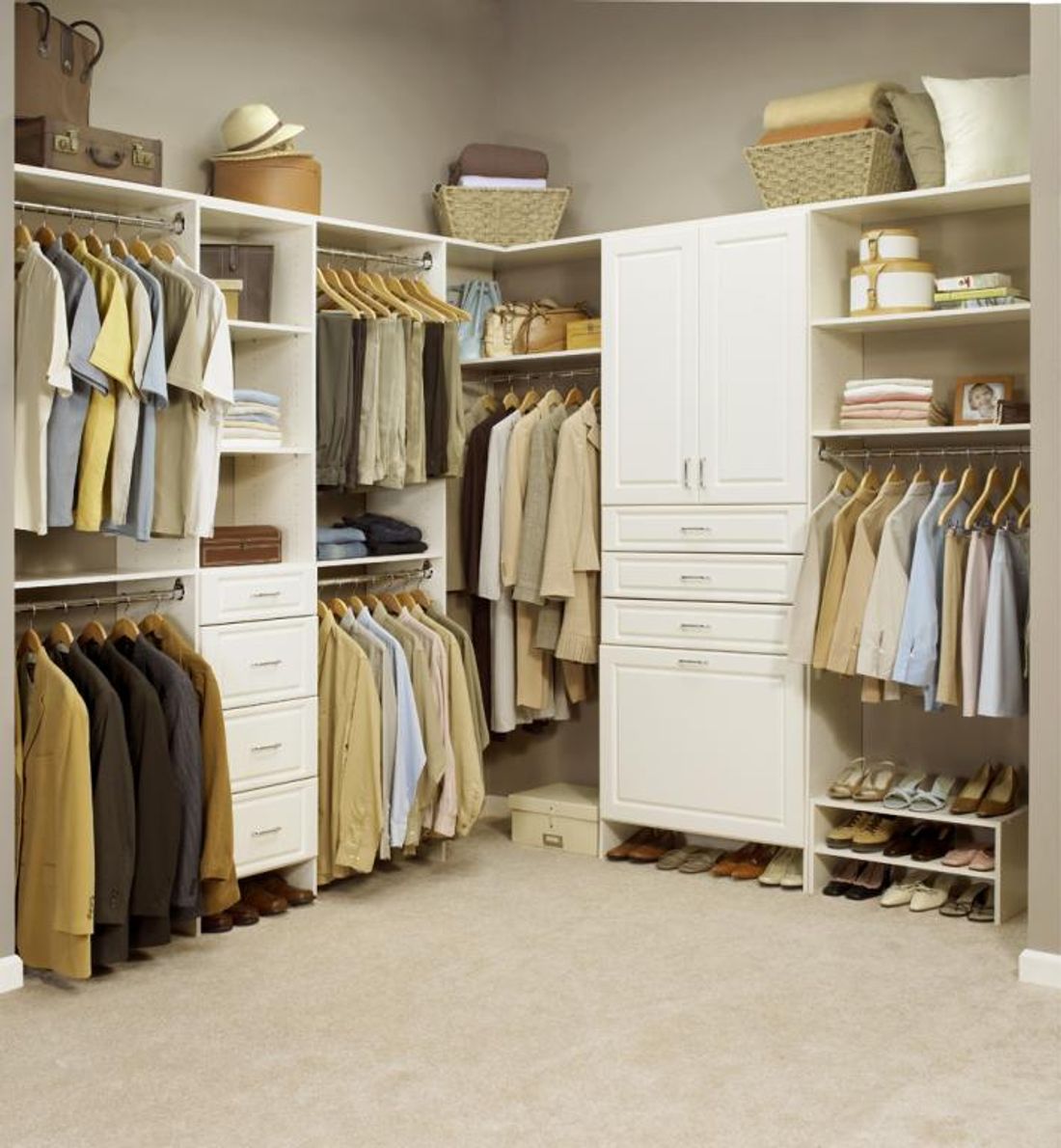 How to design your builtin wardrobe Wardrobe planning