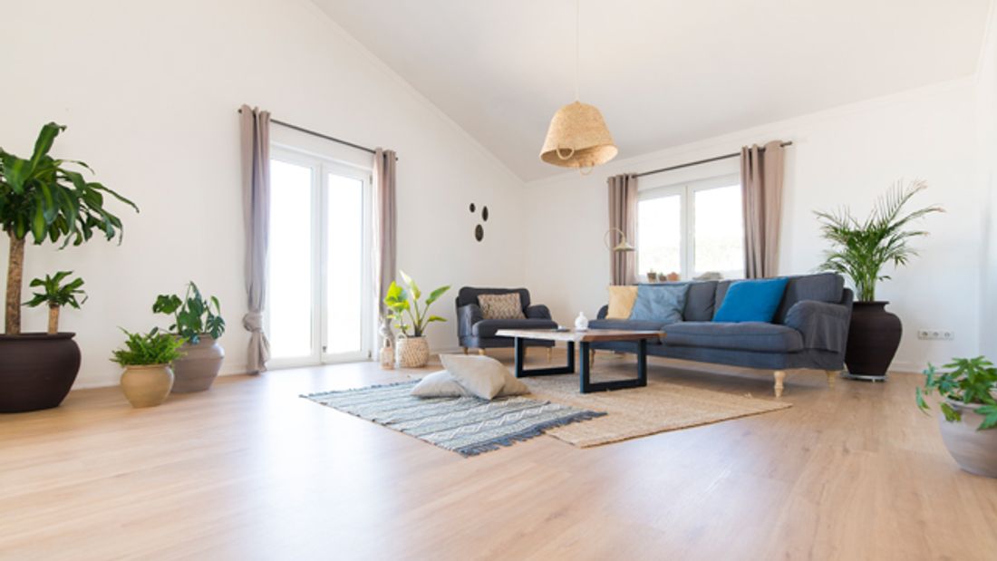 How Much Does Floating Floorboard Installation Cost? [2024]