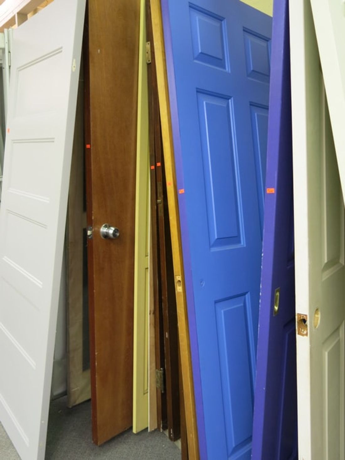 How to build with secondhand building materials