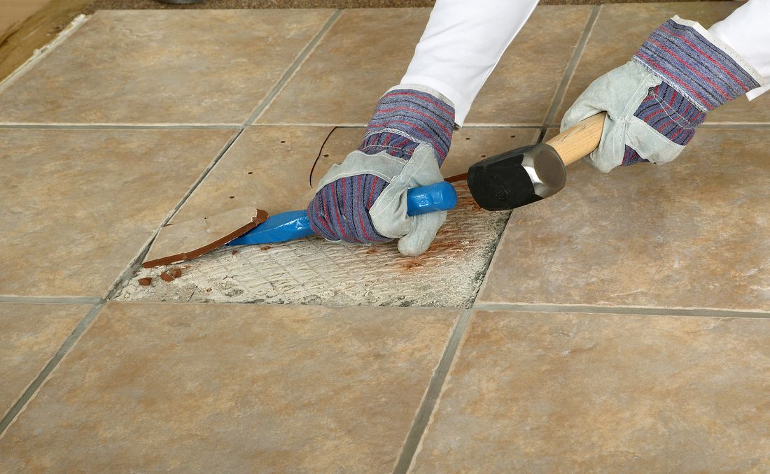 How much does it cost to remove a tile floor? [2024]