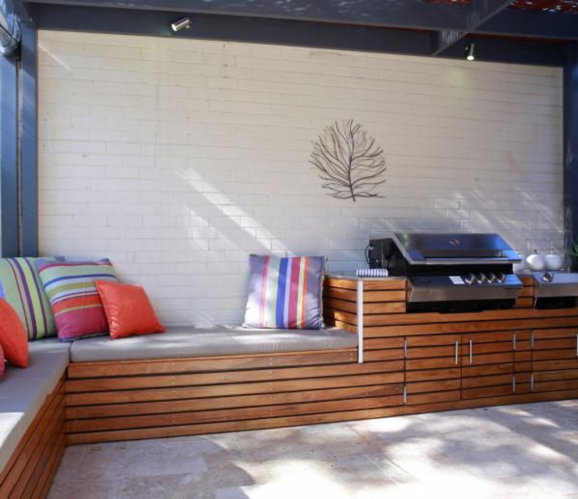 How Much Does an Outdoor Room Cost? [2024]