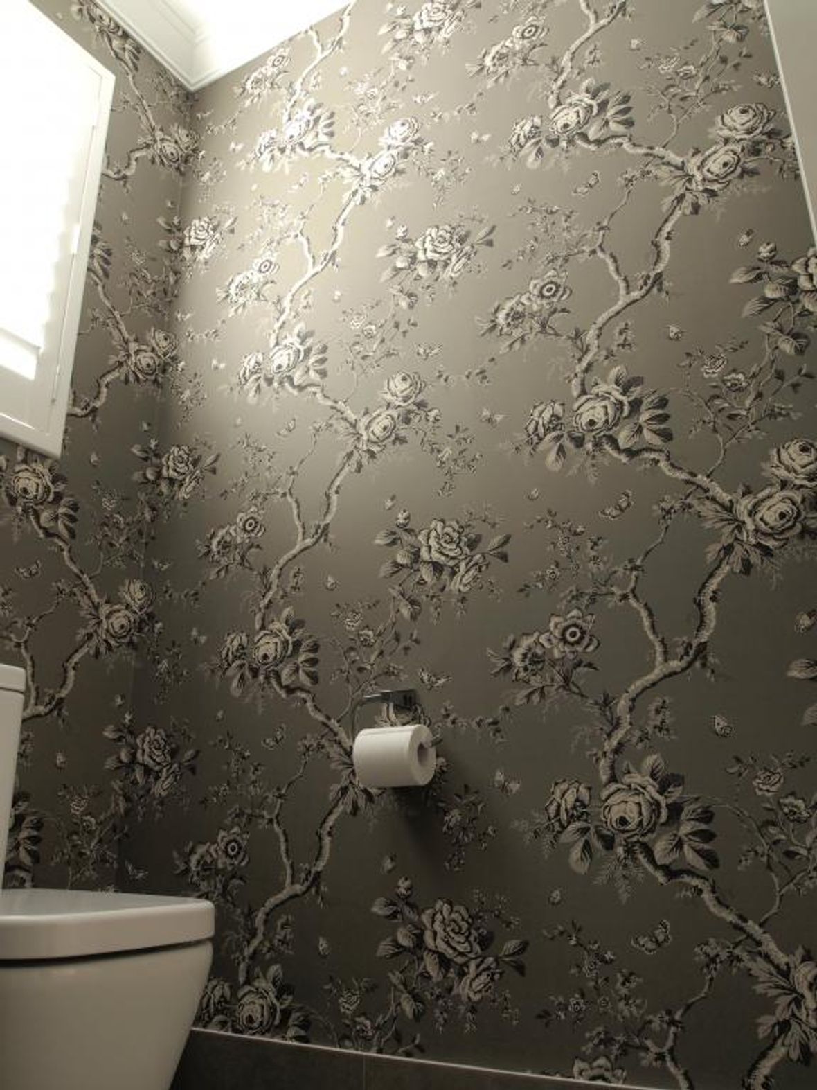 2020 How Much Does Wallpapering Cost?