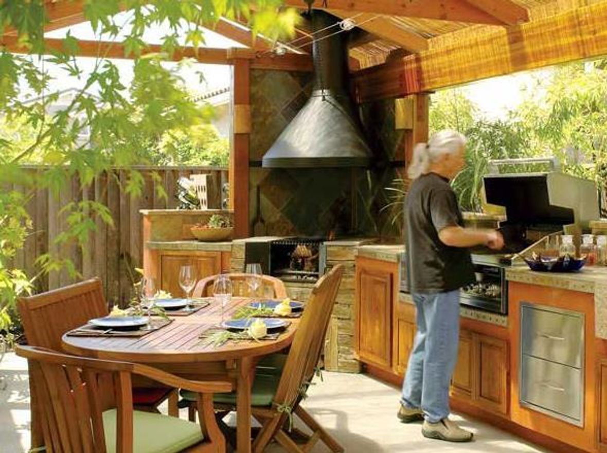How to build outdoor kitchens in the garden