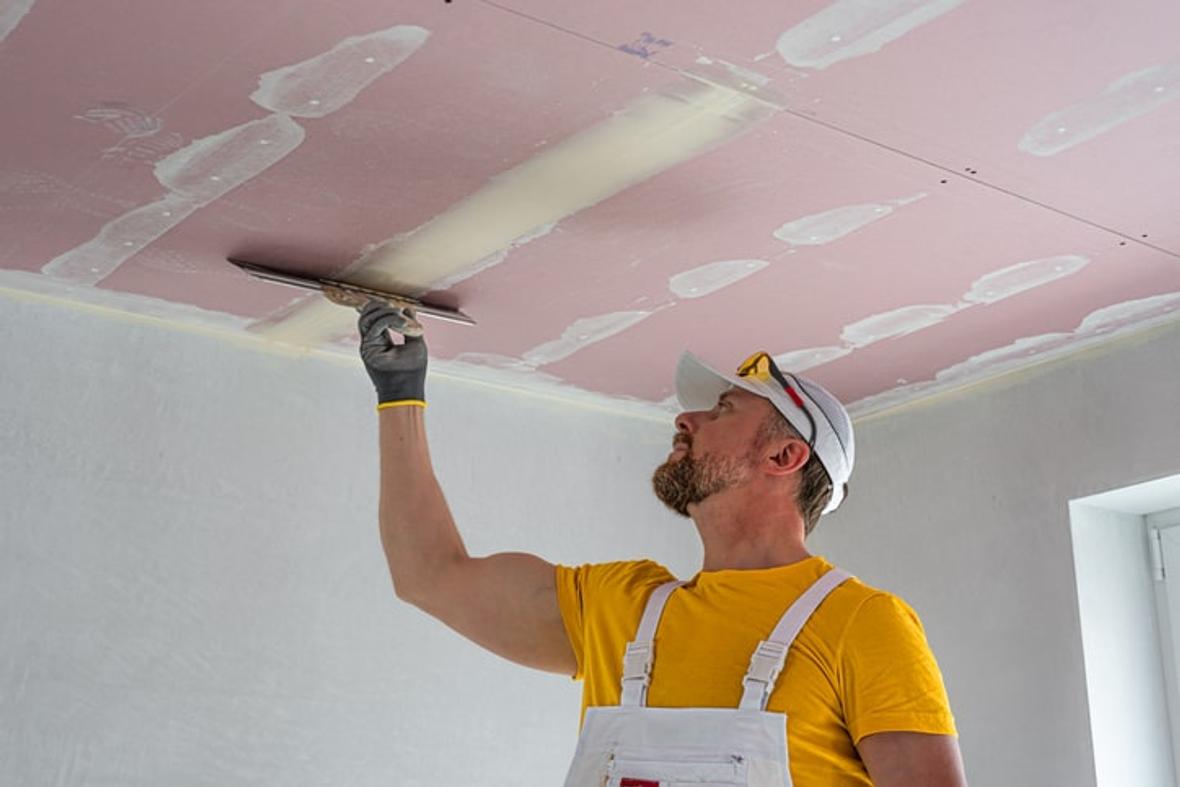 How do you repair cracks in your ceiling? - hipages