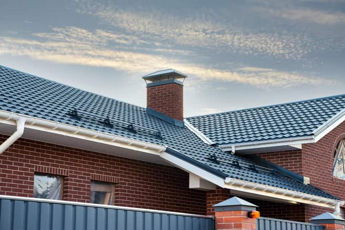 Indoor chimney and fireplace flue: what homeowners need to know | hipa