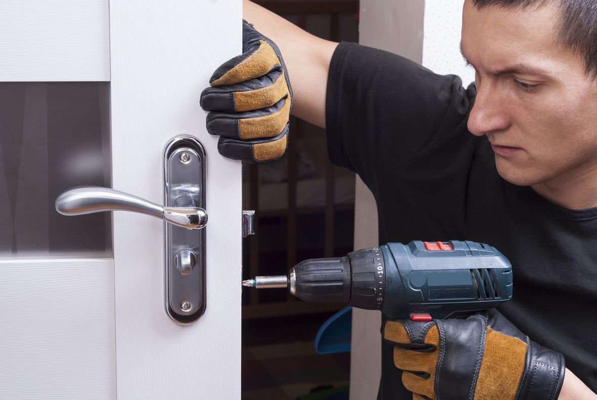 2018 How much does a locksmith cost? Type of jobs Cost guide 2018