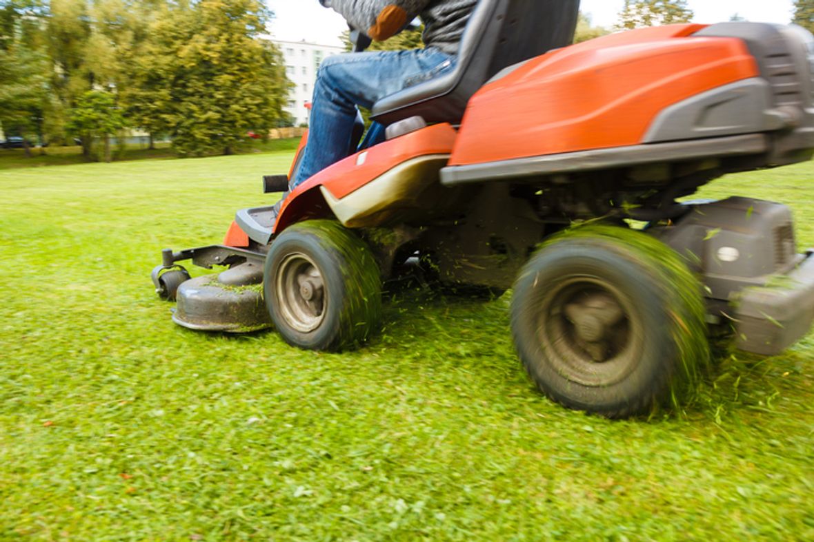 2018 How Much Does Lawn Mowing Cost Hipages au 2018-how-much-does-lawn-mowing-cost-hipages-au