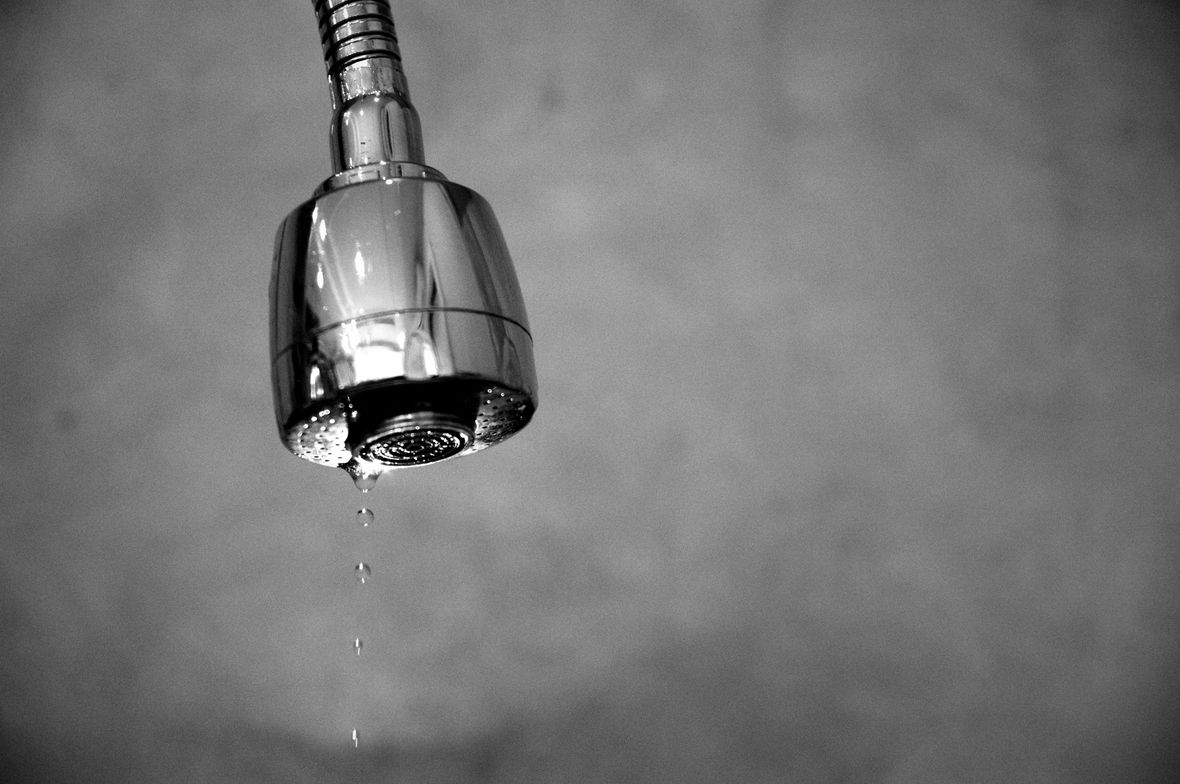 How To Fix A Leaky Or Dripping Shower Head