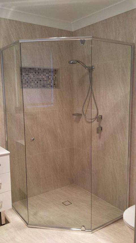 cost to install shower screen