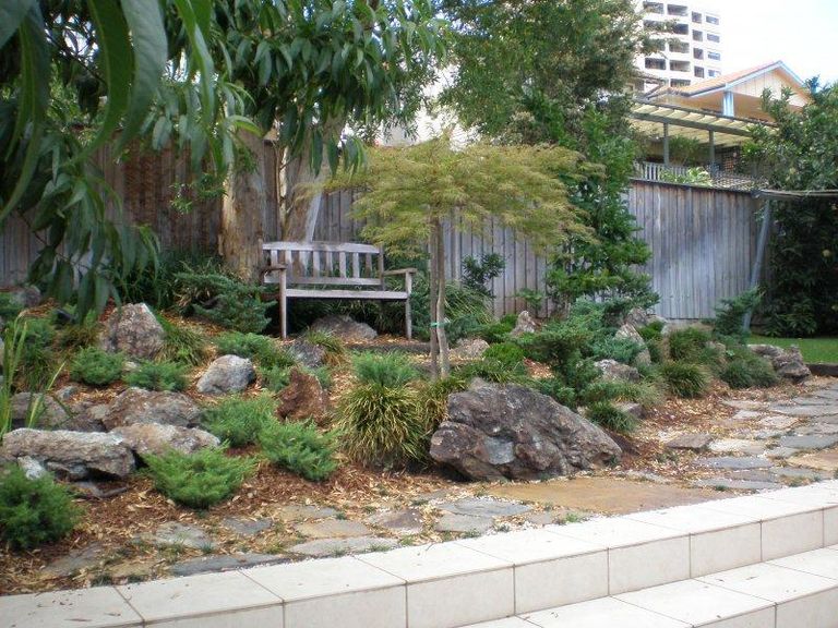 Landscaping your garden on a tight budget - hipages.com.au