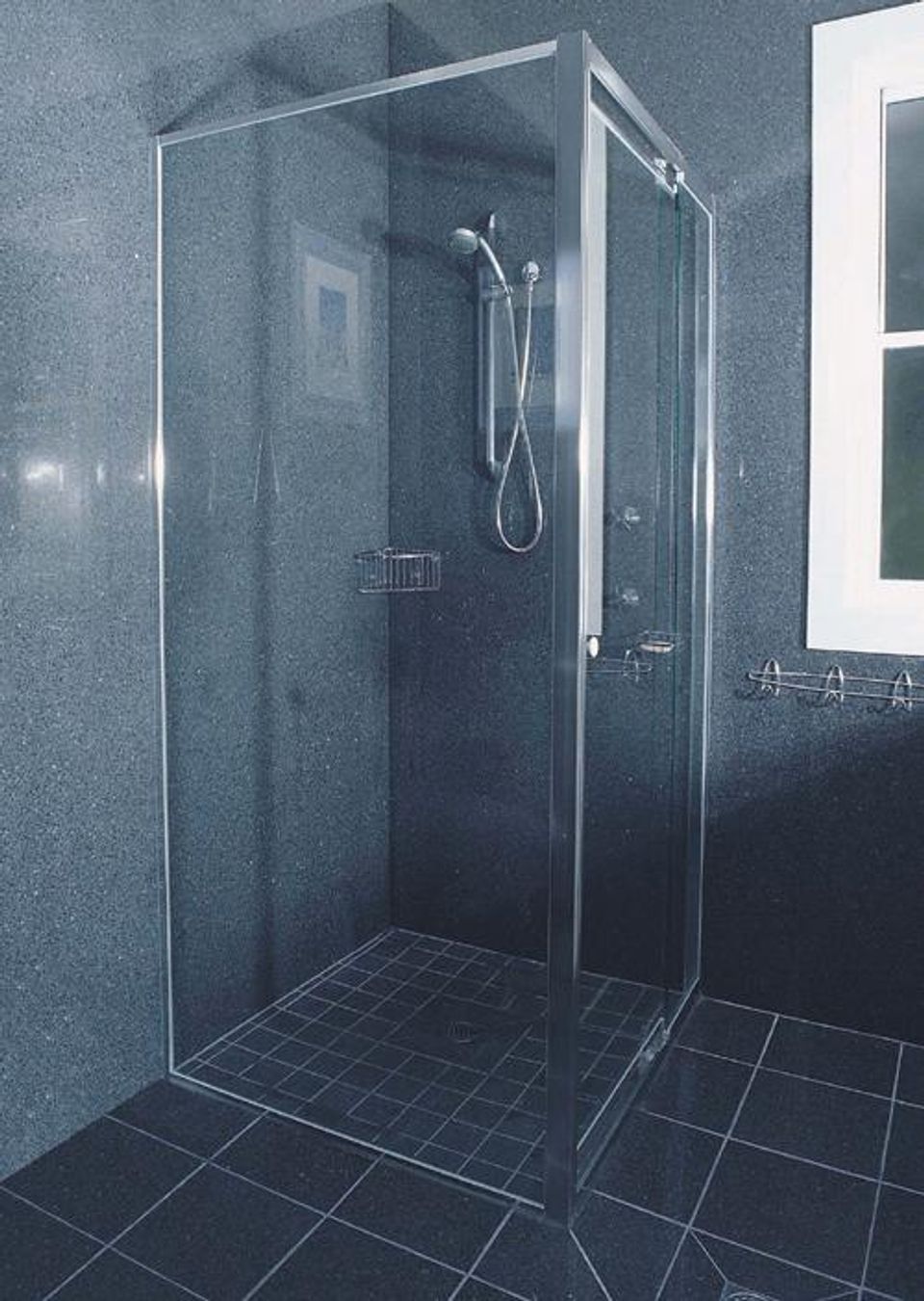 Installing New Shower Screens