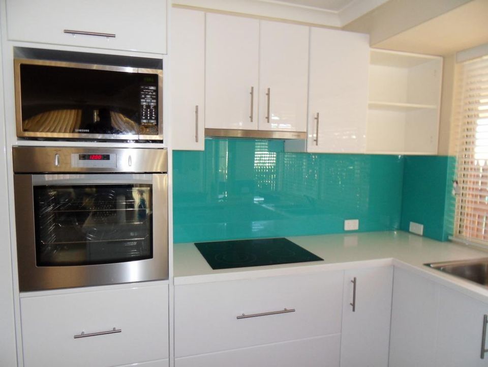glass splash back cost