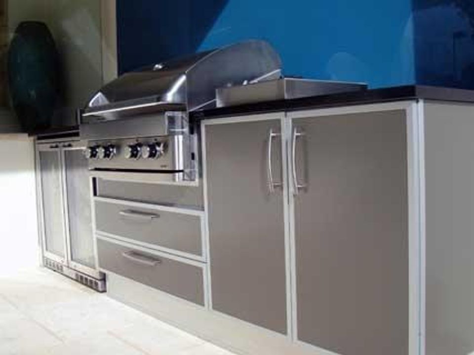 10 Best Outdoor Kitchen Appliances