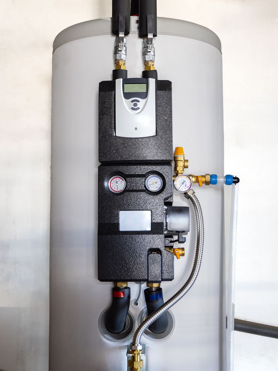 How Does A Hot Water System Work?